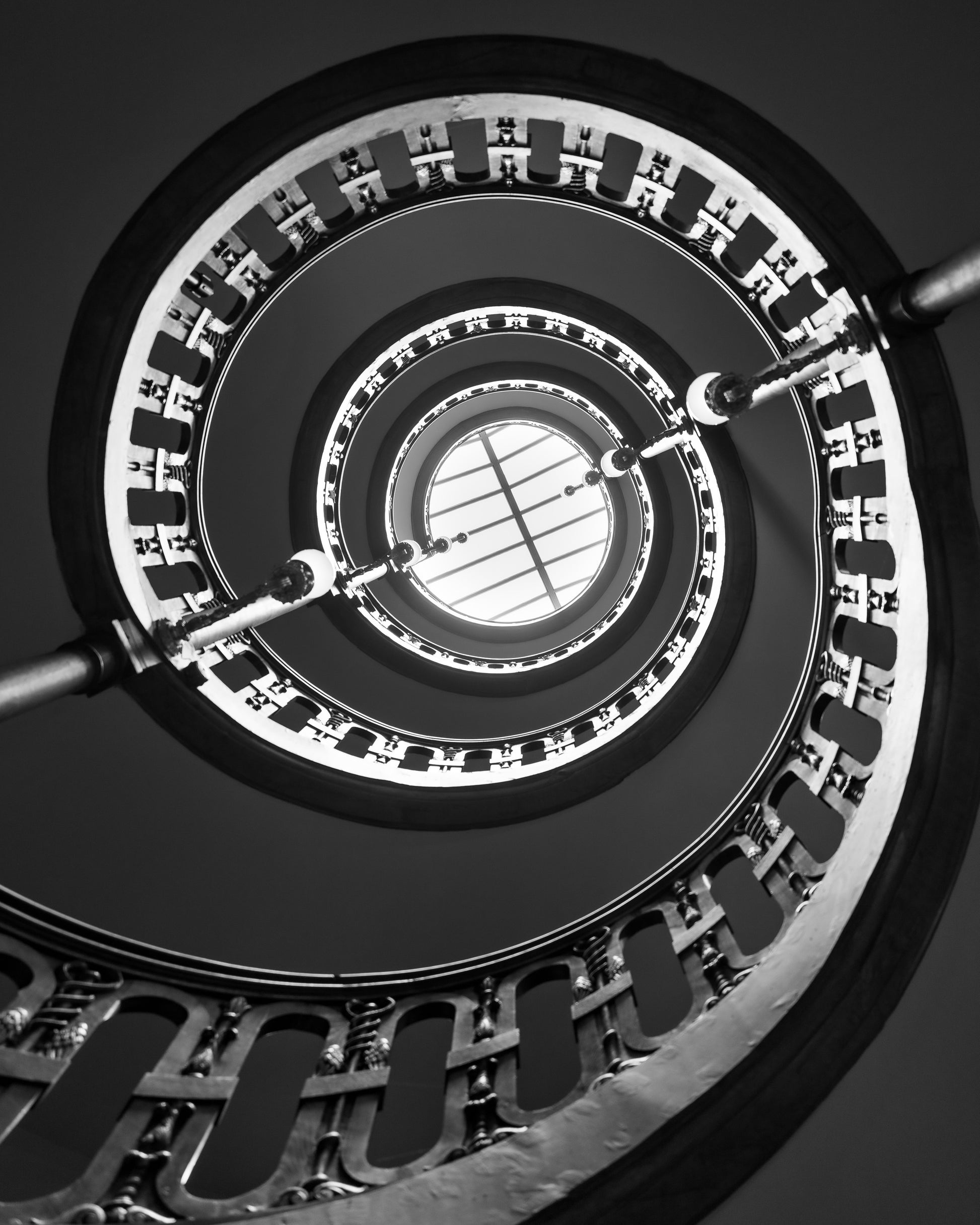 Infinity Window